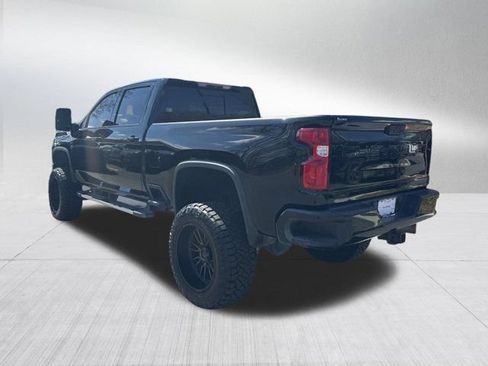 Used 2021 Chevrolet Silverado 2500 LTZ w/ Z71 Chrome Sport Edition AWD/4WD image 8