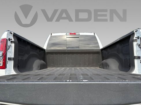 Used 2022 RAM 1500 Big Horn image 24