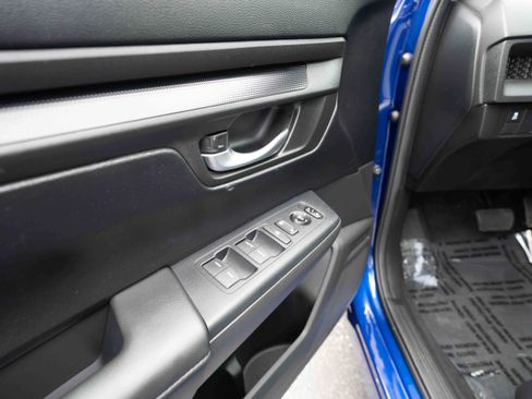 Used 2024 Honda CR-V EX image 7