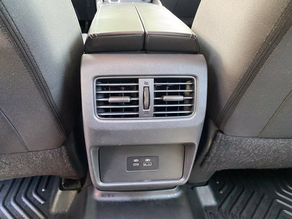 Used 2022 Nissan Rogue SV FWD image 32