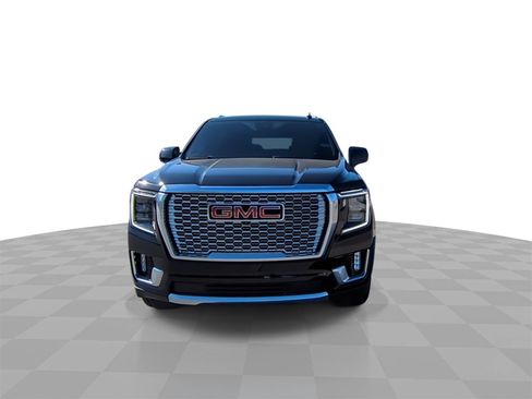 Certified 2023 GMC Yukon Denali w/ LPO, Floor Liner Package image 3