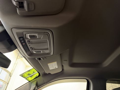 Used 2023 Chevrolet Silverado 1500 RST image 12