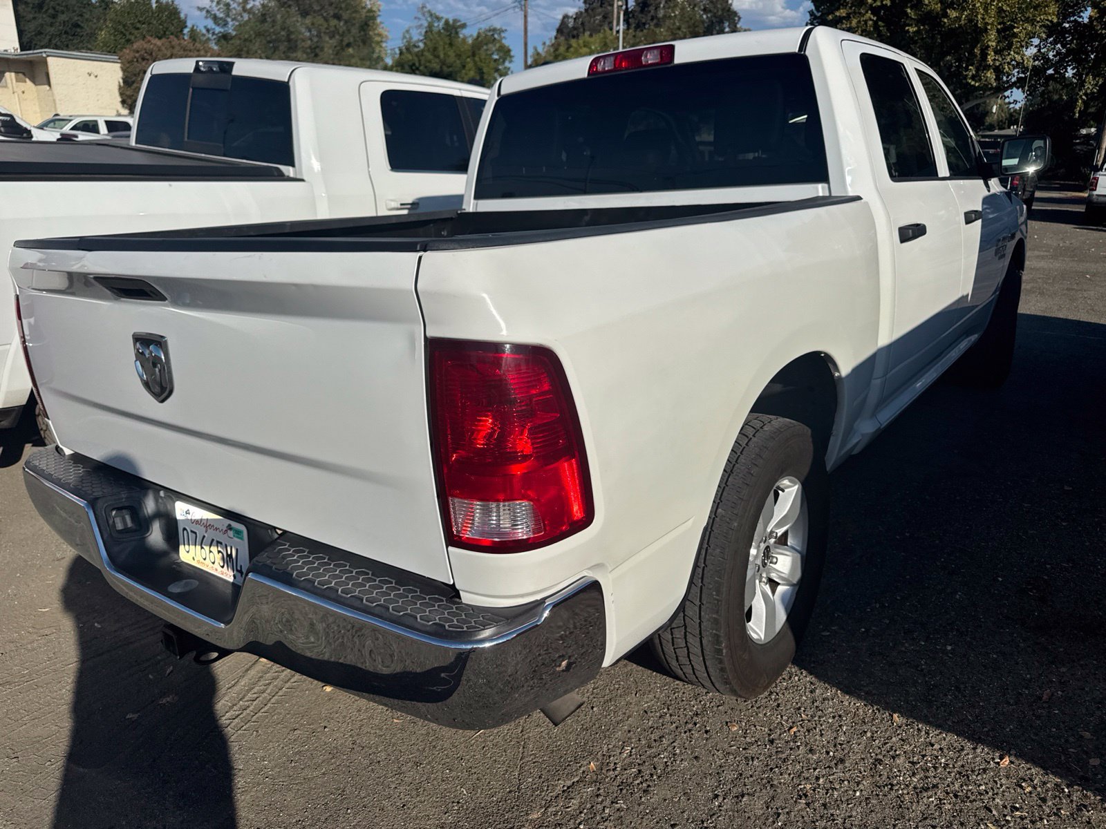 Used 2019 RAM 1500 Tradesman w/ Chrome Appearance Group RWD image 3