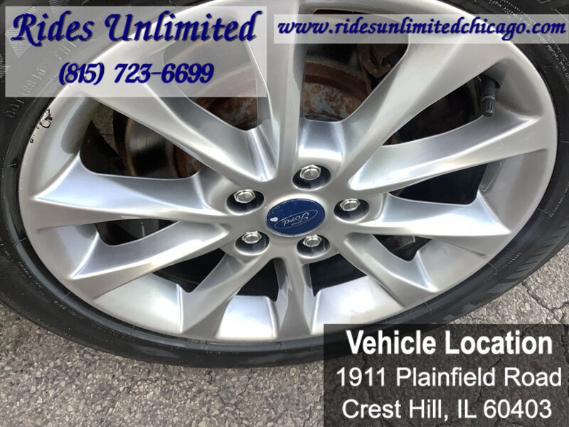 Used 2017 Ford Escape SE w/ SE Sport Appearance Package FWD image 40