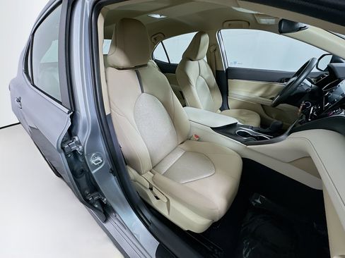 Used 2023 Toyota Camry LE image 26