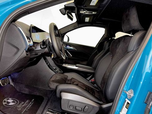 Used 2025 BMW X1 xDrive28i w/ M Sport Package image 9