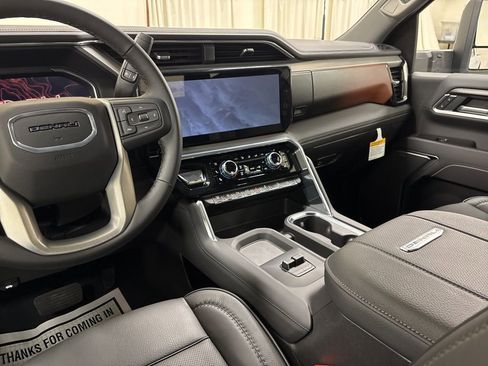 New 2026 GMC Sierra 2500 Denali w/ Denali Reserve Package image 22