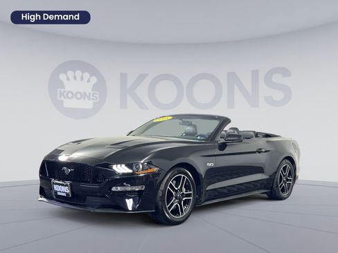 Used 2018 Ford Mustang GT Premium RWD image 1