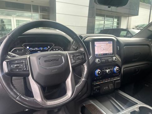 Used 2020 GMC Sierra 3500 Denali w/ Denali Ultimate Package AWD/4WD image 9