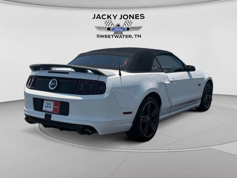 Used 2013 Ford Mustang GT Premium w/ Electronics Pkg RWD image 5