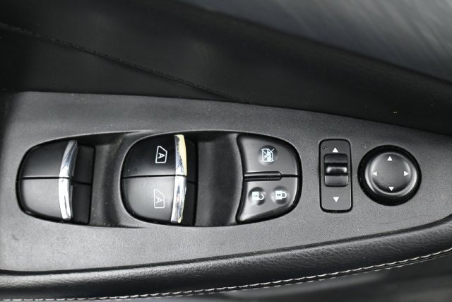 Used 2016 Nissan Maxima 3.5 SV FWD image 14