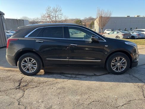 Used 2021 Cadillac XT5 Premium Luxury image 4