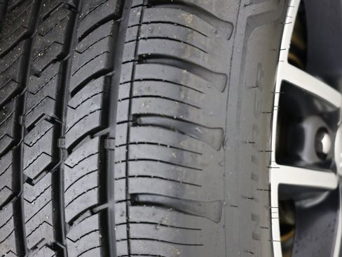 Used 2017 Jeep Grand Cherokee Trailhawk w/ Trailhawk Luxury Group image 15