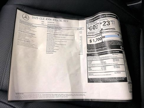Certified 2025 Mercedes-Benz GLE 450e 4MATIC image 22