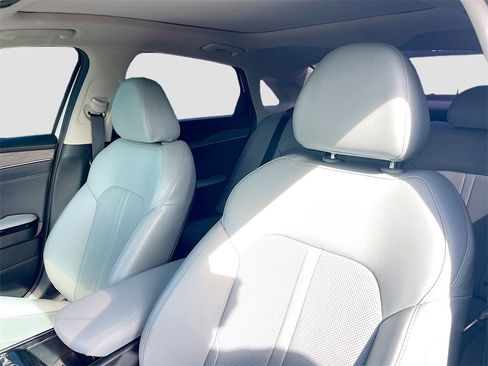 Used 2024 Kia K5 EX w/ EX Premium Package image 13