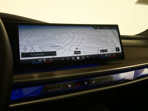 Used 2023 BMW 740i RWD image 21