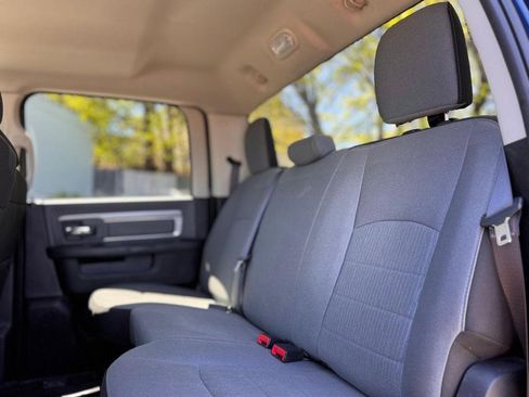 Used 2021 RAM 1500 Classic SLT w/ SLT Plus D←cor Group AWD/4WD image 22