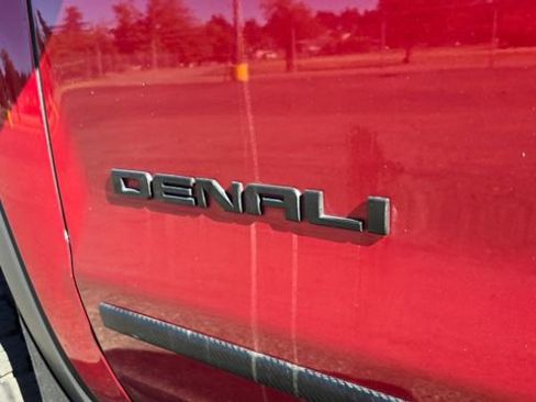 Used 2018 GMC Sierra 2500 Denali image 10
