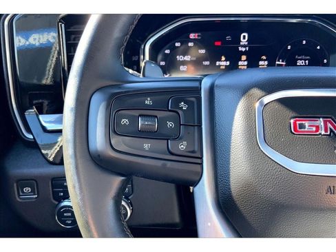 Used 2024 GMC Sierra 1500 SLT w/ SLT Convenience Package AWD/4WD image 20
