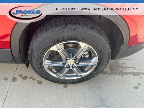 Used 2024 Chevrolet Blazer LT w/ Convenience Package FWD image 8
