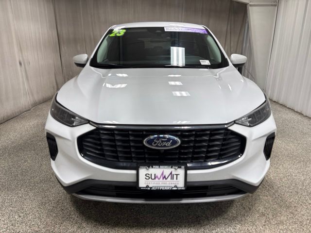 Used 2023 Ford Escape Active w/ Tech Pack #2 AWD/4WD image 7