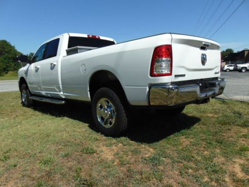 Used 2019 RAM 2500 Big Horn AWD/4WD image 3