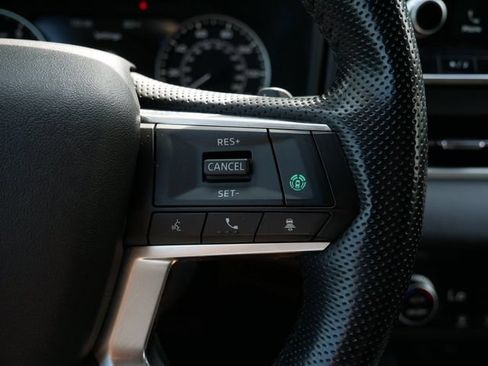 Used 2022 Mitsubishi Outlander SE AWD/4WD image 15