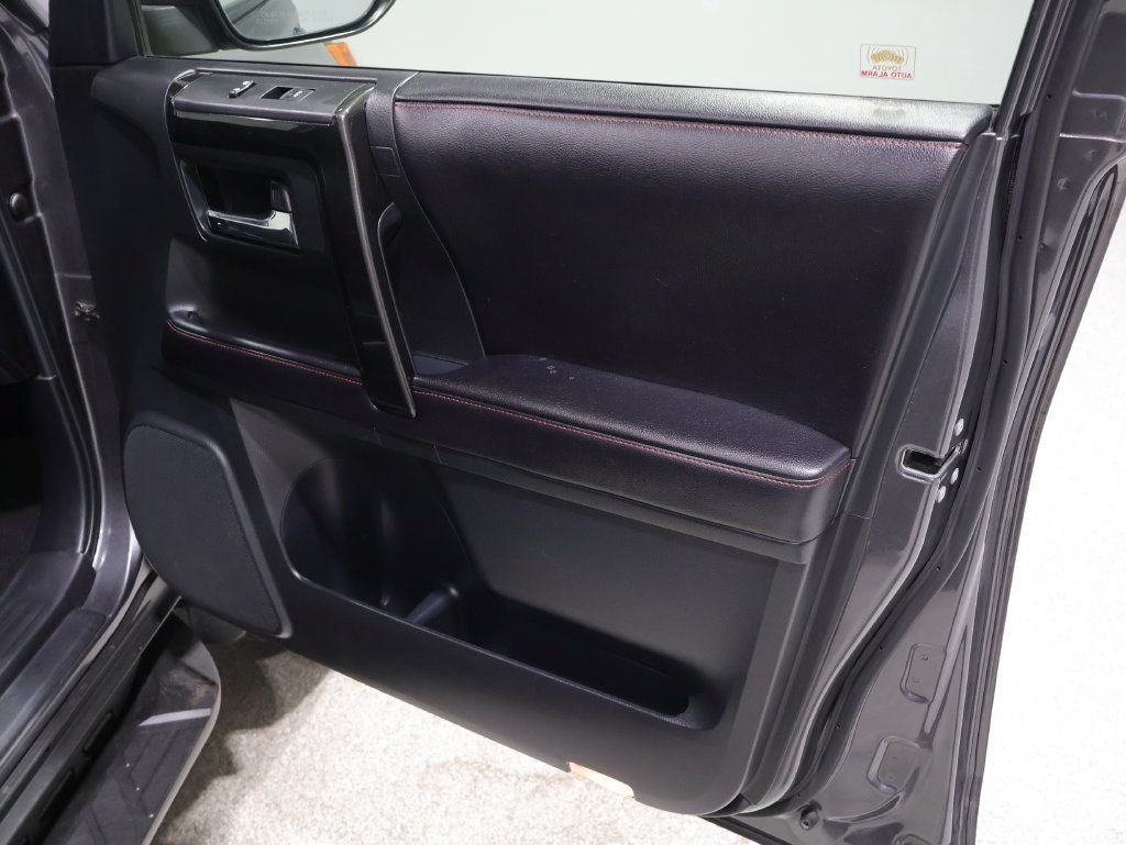 Used 2016 Toyota 4Runner Trail w/ Convenience Package AWD/4WD image 23