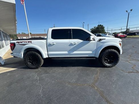 Used 2025 Ford F150 Raptor AWD/4WD image 14