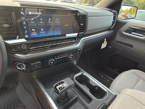 New 2026 Chevrolet Silverado 1500 RST AWD/4WD image 5