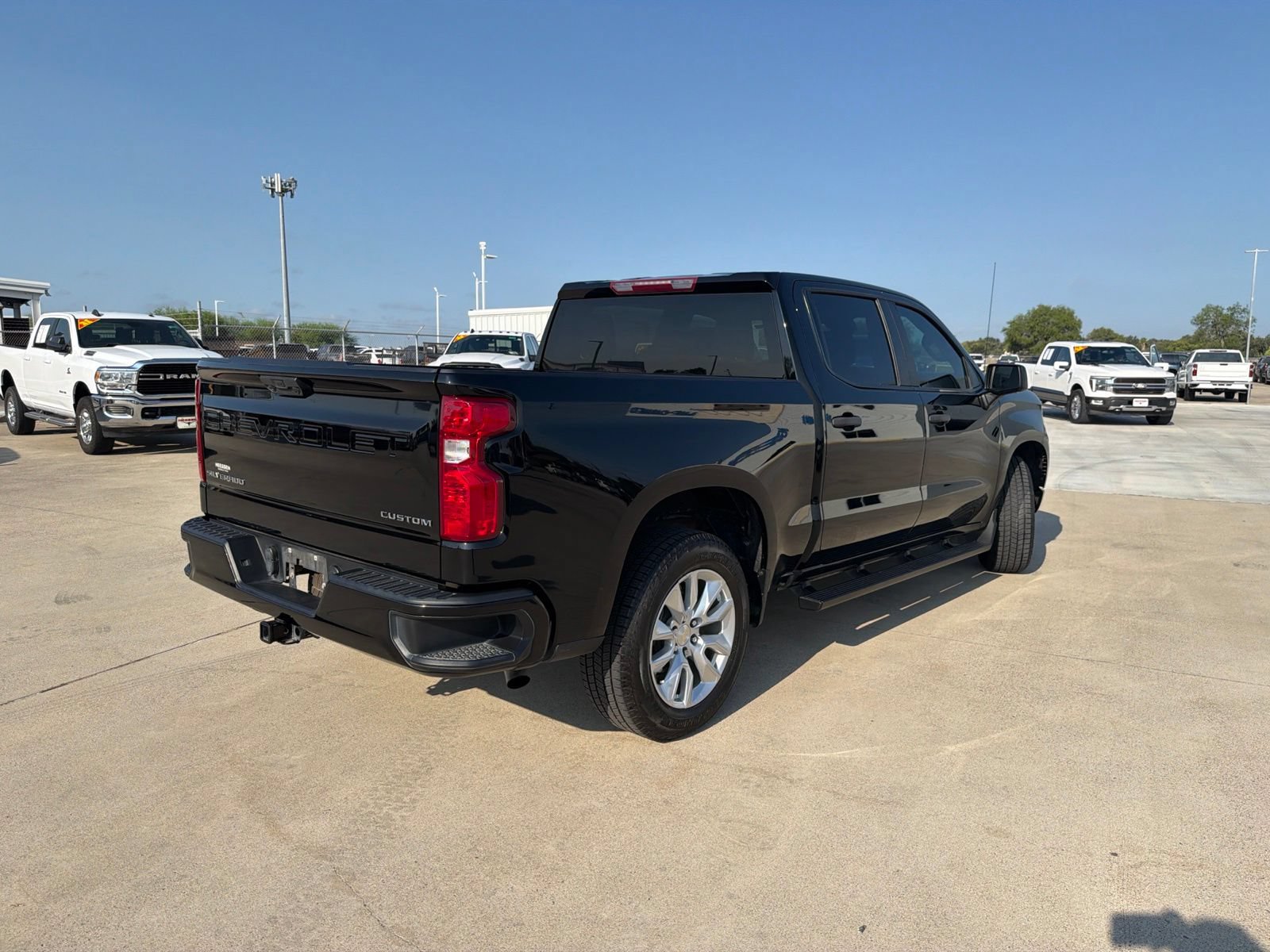 Used 2024 Chevrolet Silverado 1500 Custom RWD image 7
