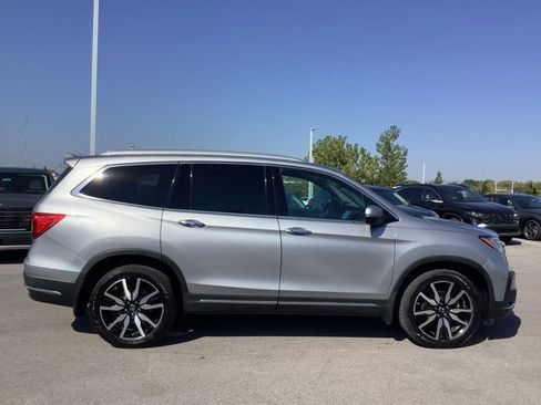 Used 2021 Honda Pilot Touring image 4