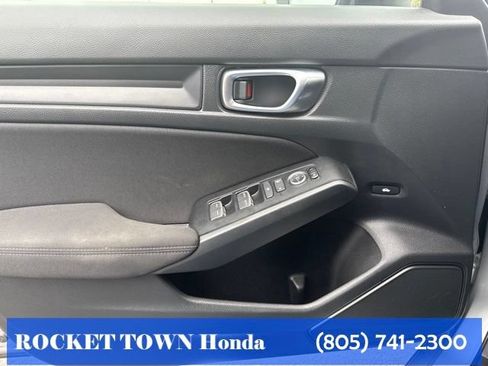 Used 2025 Honda Civic Sport image 14