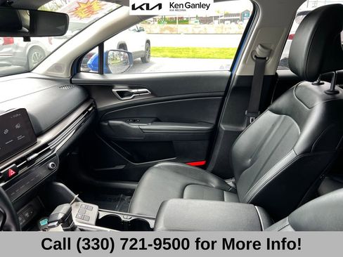 Certified 2026 Kia Sportage EX FWD image 41