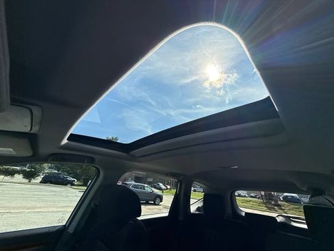 Used 2018 Honda CR-V EX image 26