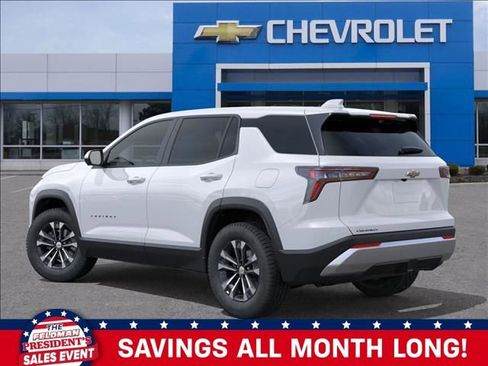 New 2026 Chevrolet Equinox LT w/ Convenience Package II image 3