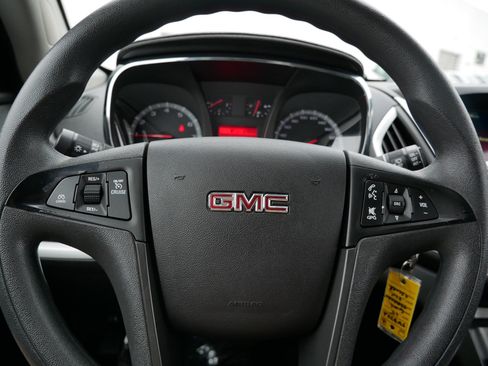 Used 2015 GMC Terrain SLE image 25