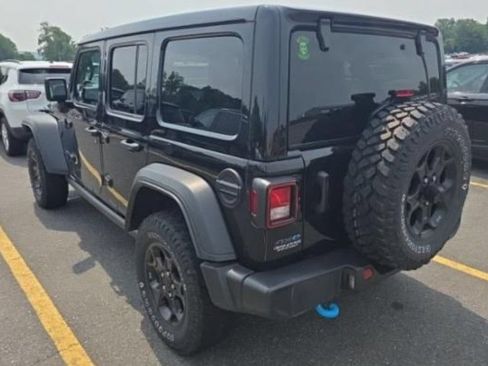 Certified 2023 Jeep Wrangler Unlimited w/ Sun & Screen Package AWD/4WD image 4