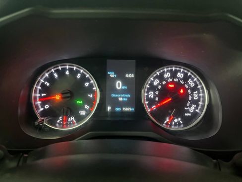 Used 2022 Toyota RAV4 XLE Premium AWD/4WD image 63