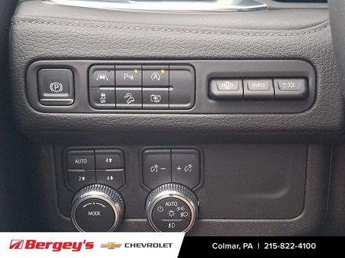 Certified 2023 GMC Yukon Denali AWD/4WD image 28
