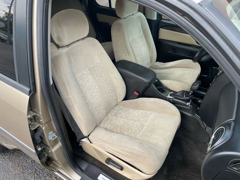 Used 2006 GMC Envoy SLE w/ Sle Preferred Equipment Group image 25