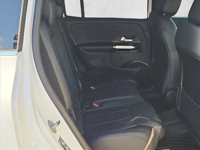 Used 2022 Mercedes-Benz GLB 250 image 18