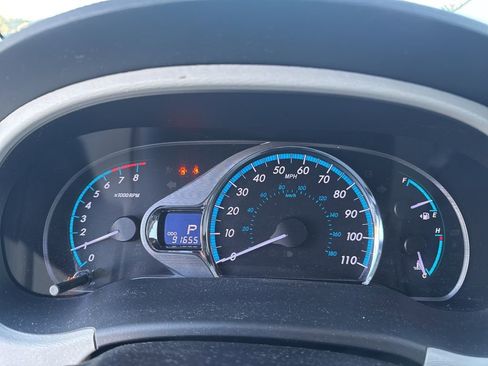 Used 2012 Toyota Sienna XLE image 48