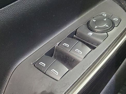 Used 2021 GMC Acadia SLT w/ Elevation Edition image 27