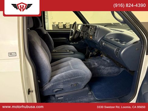 Used 1996 Chevrolet Tahoe LS image 43