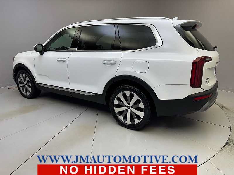 Used 2022 Kia Telluride S AWD/4WD image 3