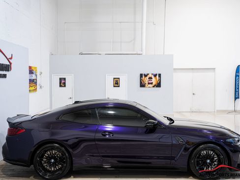 Used 2025 BMW M4 xDrive Competition AWD/4WD image 33