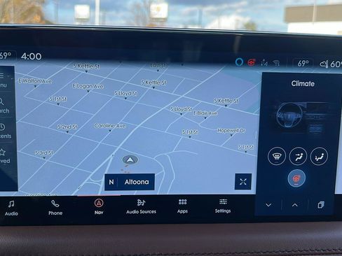 Used 2023 Lincoln Nautilus Reserve w/ Equipment Group 201A image 32