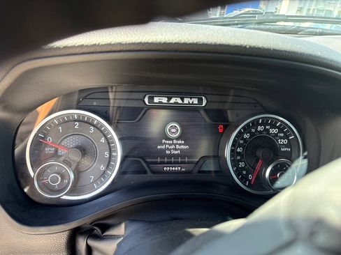 Used 2024 RAM 1500 Big Horn AWD/4WD image 13