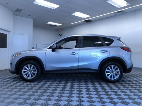 Used 2016 MAZDA CX-5 Touring w/ Bose/Moonroof Package FWD image 12